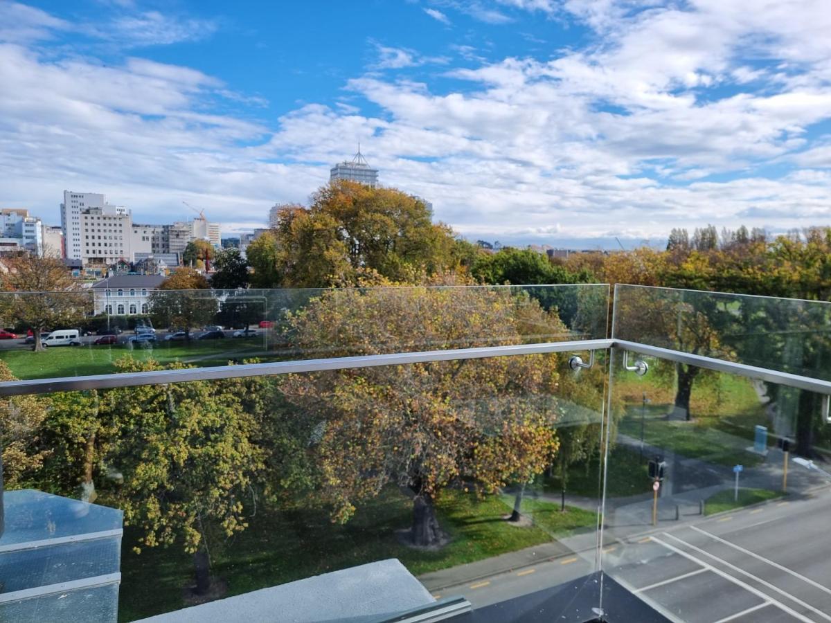Latimer Loft - Christchurch Holiday Homes エクステリア 写真