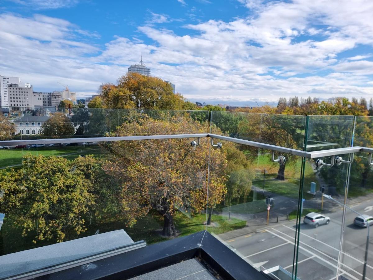 Latimer Loft - Christchurch Holiday Homes エクステリア 写真