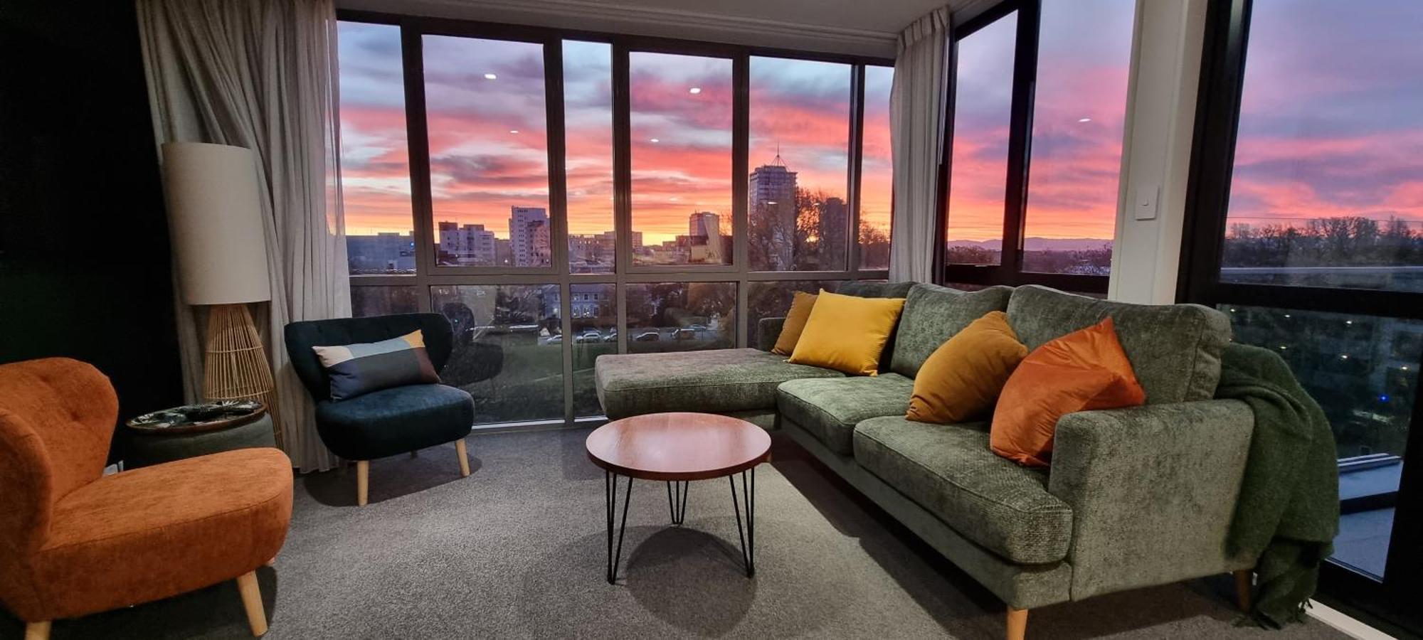 Latimer Loft - Christchurch Holiday Homes エクステリア 写真