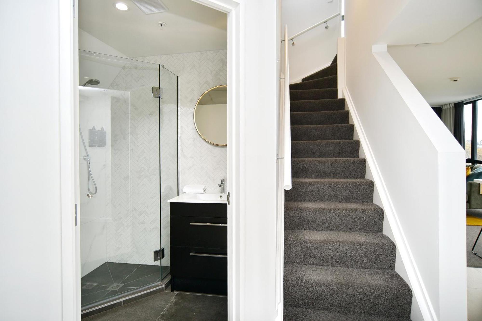 Latimer Loft - Christchurch Holiday Homes エクステリア 写真