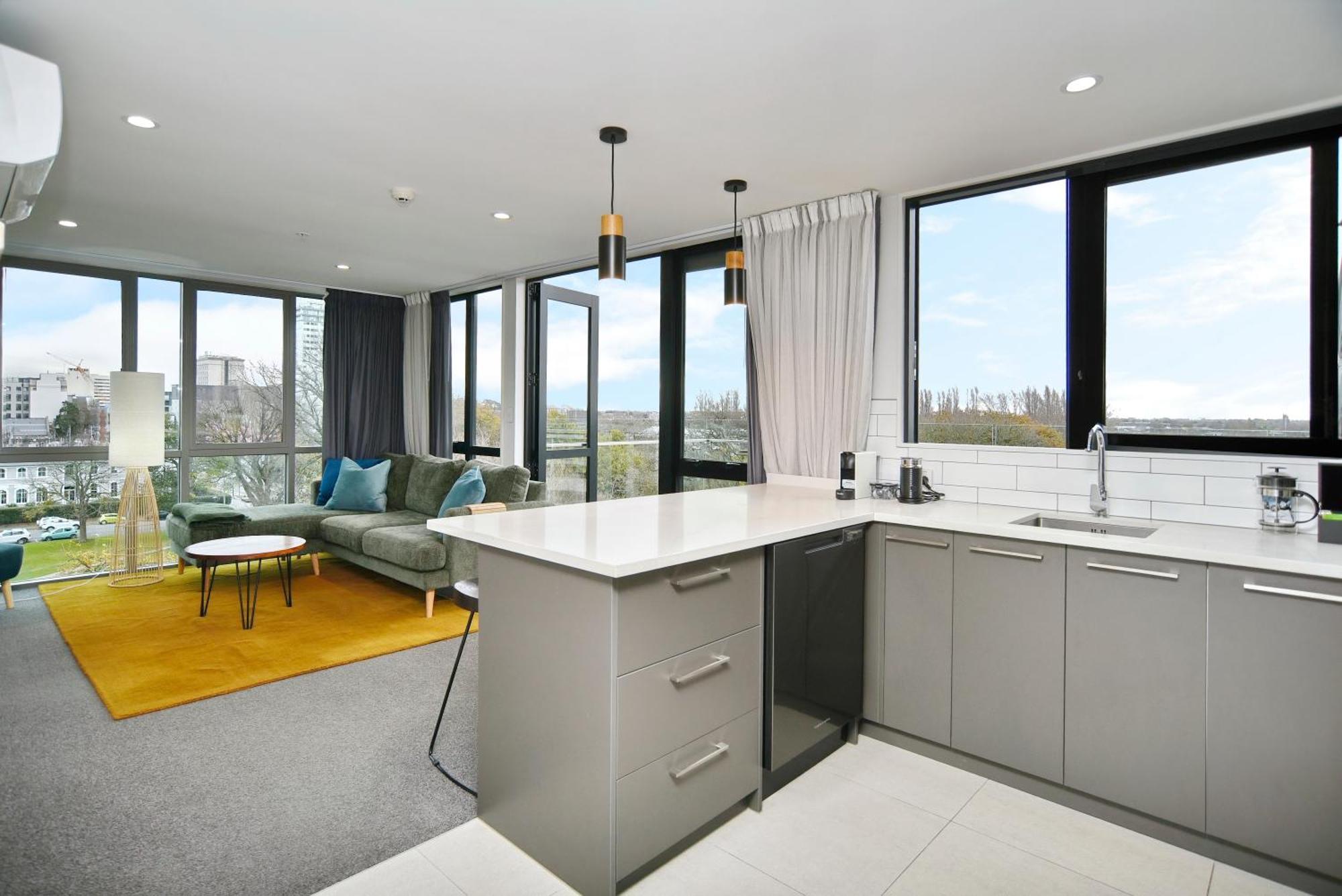 Latimer Loft - Christchurch Holiday Homes エクステリア 写真