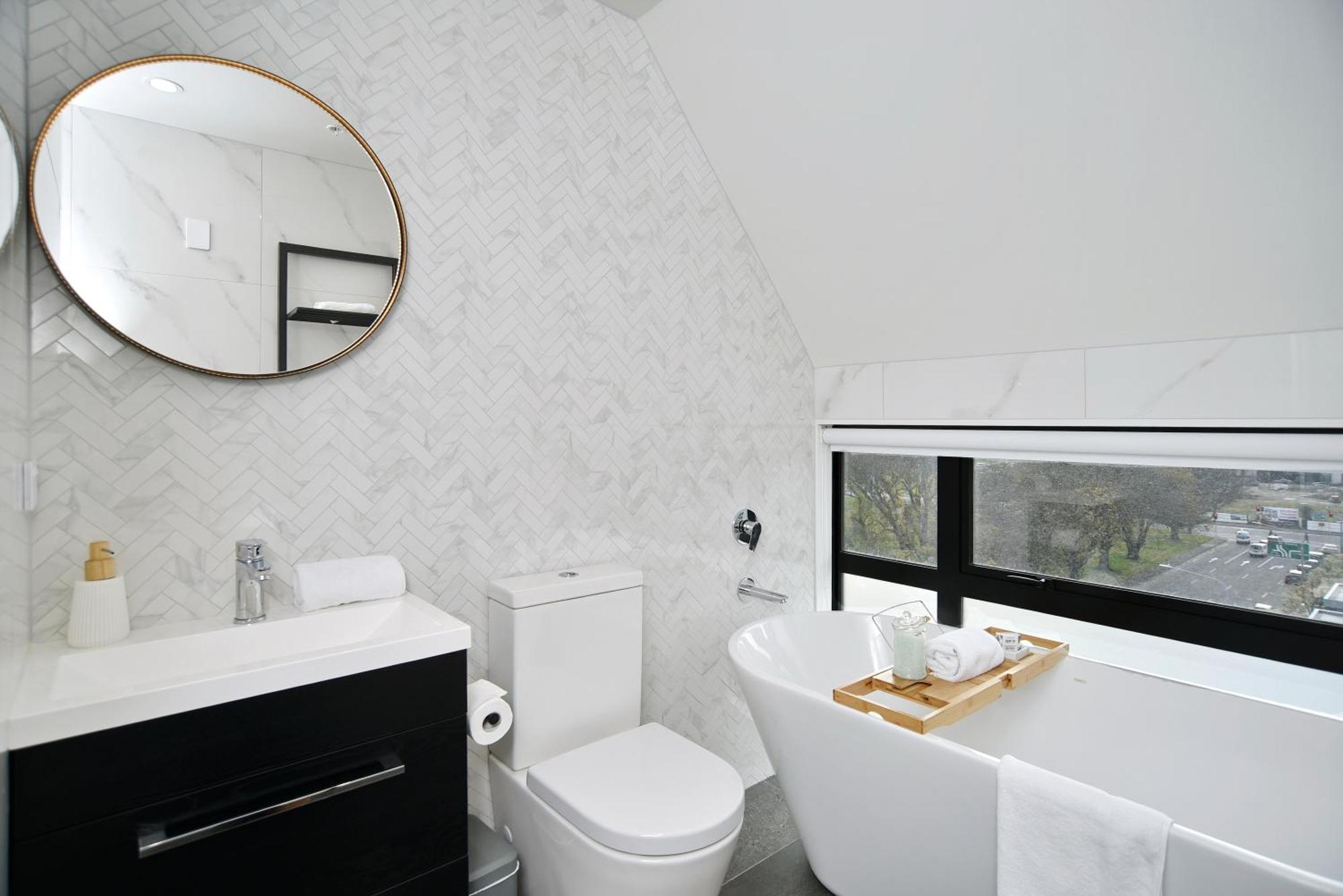 Latimer Loft - Christchurch Holiday Homes エクステリア 写真